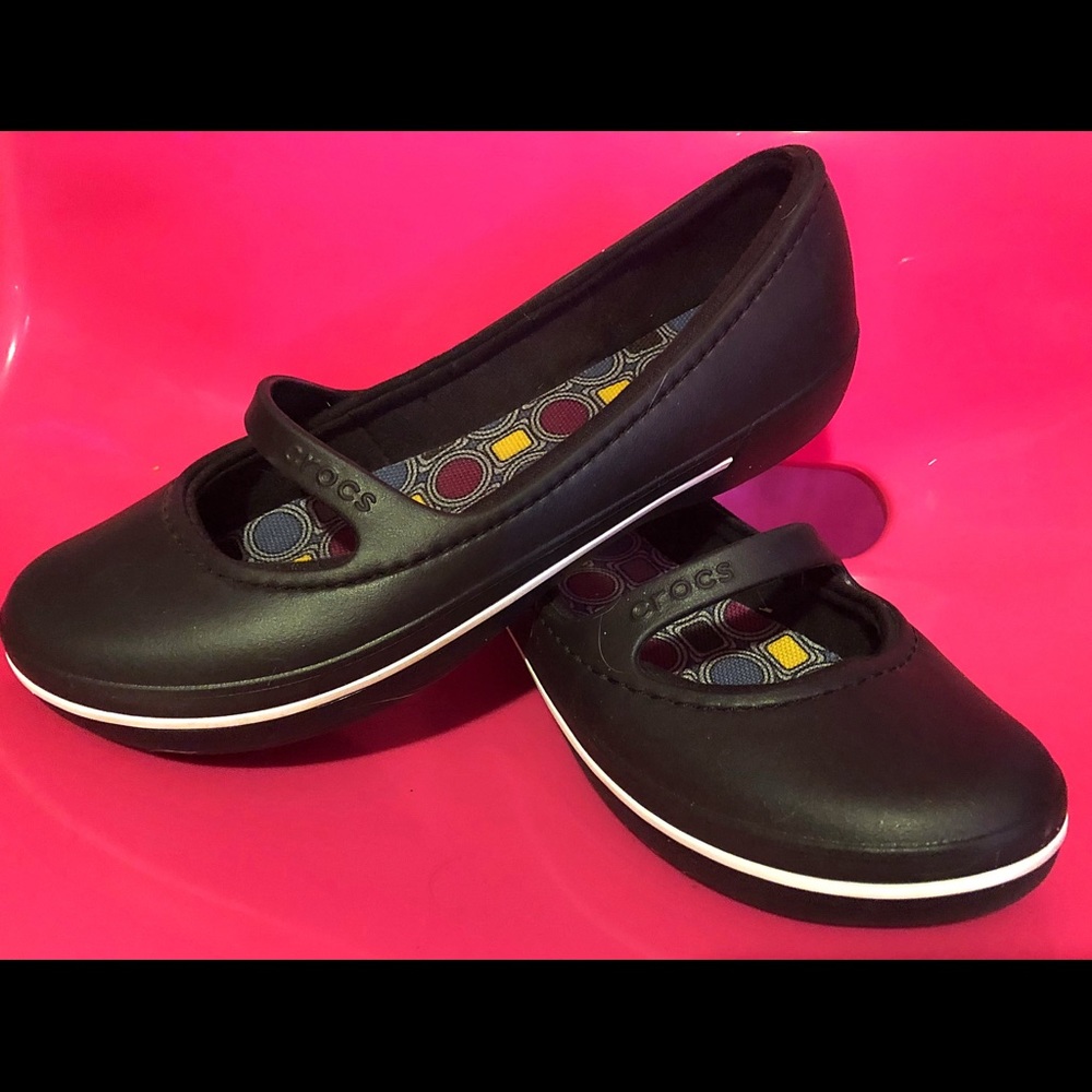 Crocs Black Flats Women's Size 9w